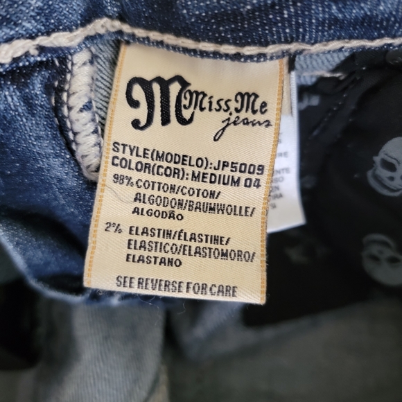 Miss Me Boot Cut Jeans 28 - Picture 9 of 10